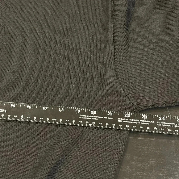 Lenor Romano Italian Wool Fine Knit Basketweave Mens Black Sweater size medium - Picture 9 of 11